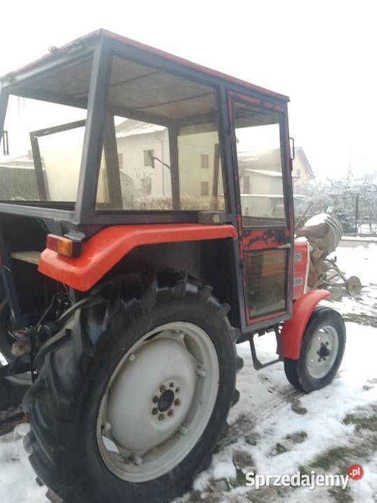 Sprzedam ciągnik rolniczy Massey 135 Góra
