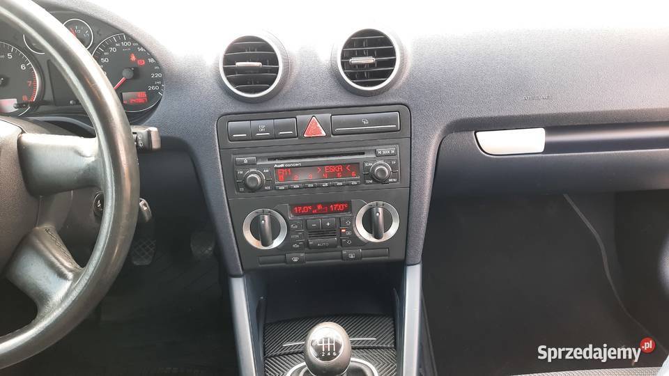 Audi A3 8P 16 Benzyna 5 Drzwi sprawna Klima Alu radio Kraśnik