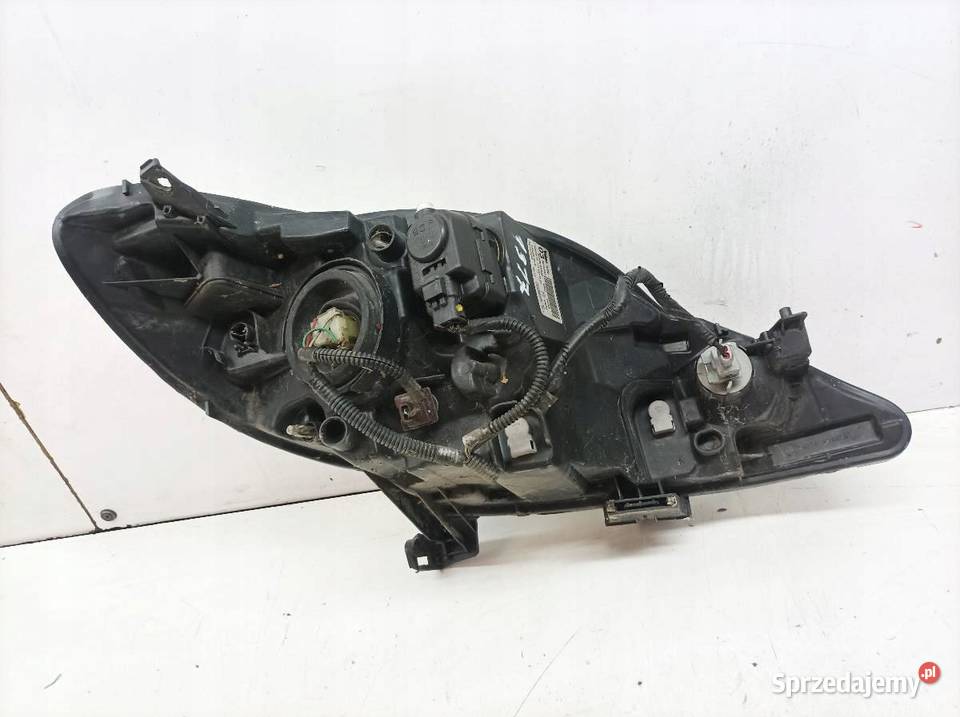 LAMPA PRZÓD LEWA EU 811500H030 Peugeot 107 I