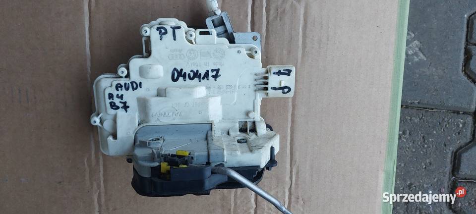 Zamek drzwi prawy tył AUDI A4 B7 7PIN Szczecin