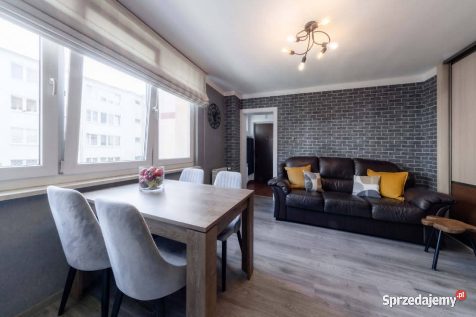 Warszawa Bielany 3 pokoje 47 m2 z balkonem balkon sprzedam