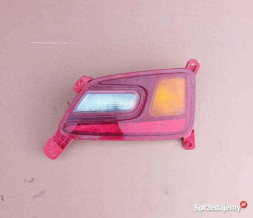 Hyundai Kona lampa tylna prawa przeciwmgielne Przeźmierowo