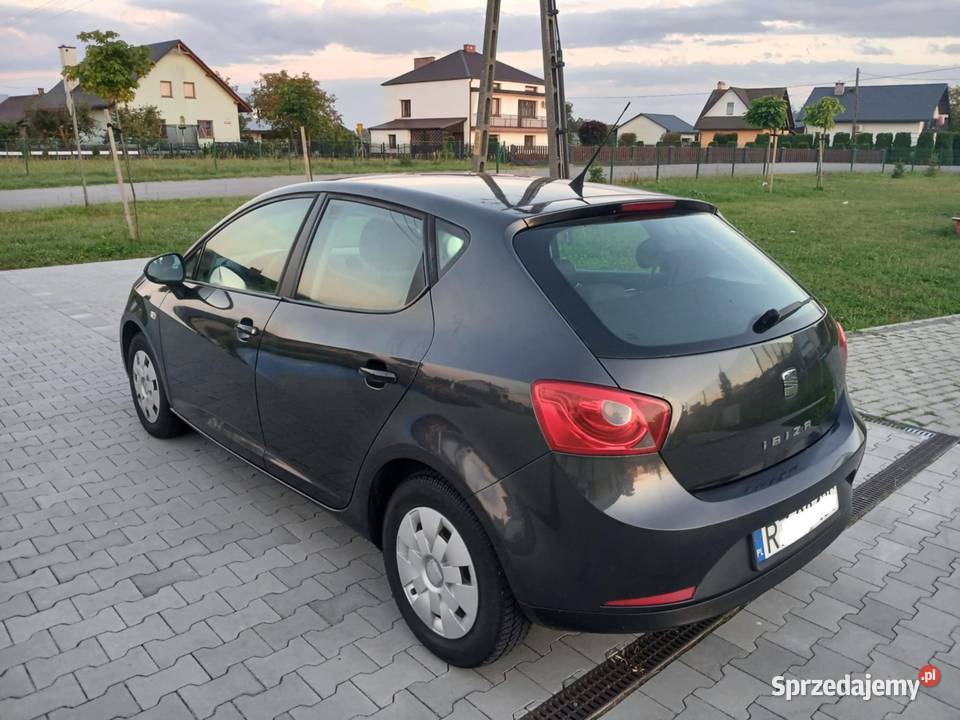 Seat Ibiza 14GAZ 2011 150 Manualna skrzynia 150000km Przeworsk