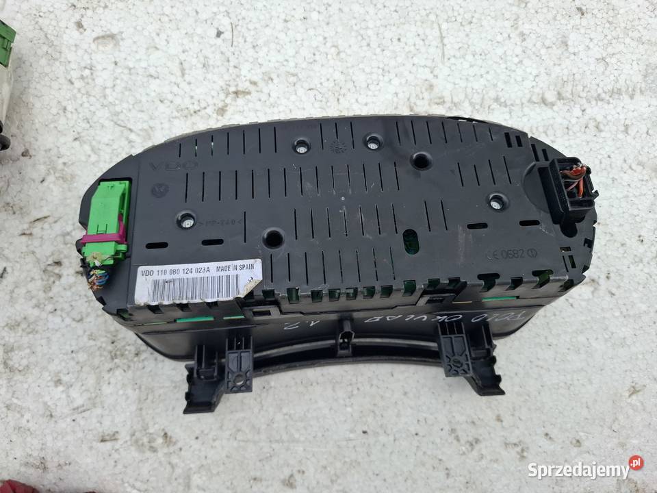 Licznik Zegar Volkswagen Polo IV 9N osobowe Wisznice sprzedam