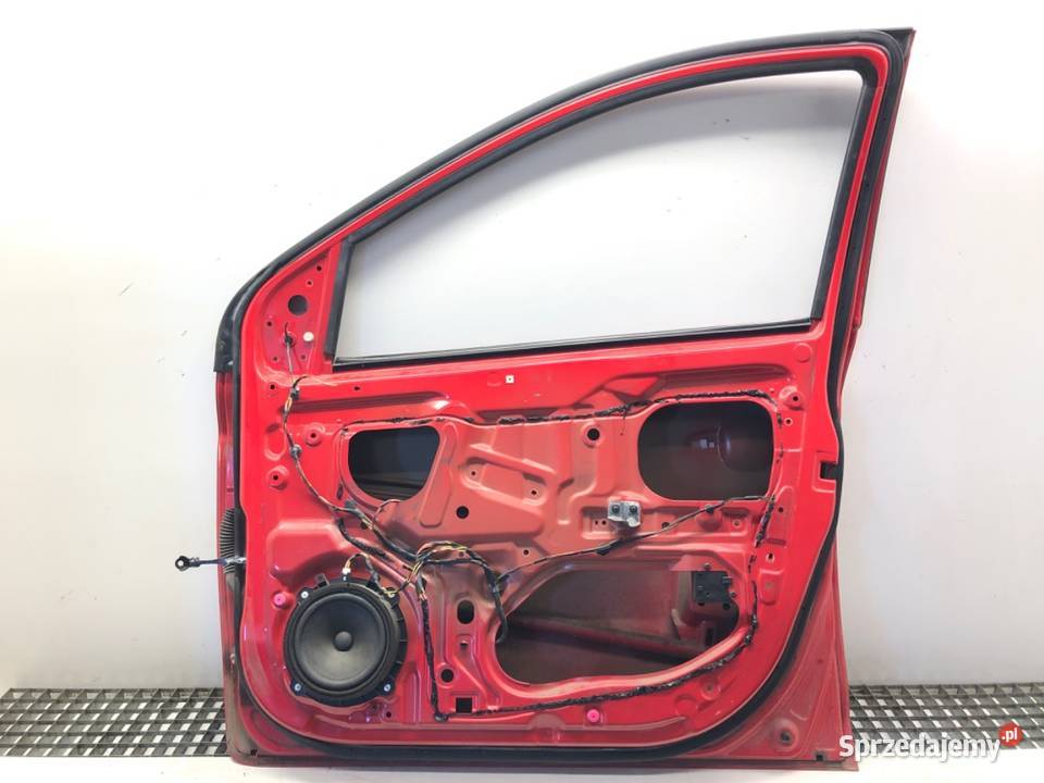 DRZWI PRAWY PRZÓD HYUNDAI i20 Hatchback