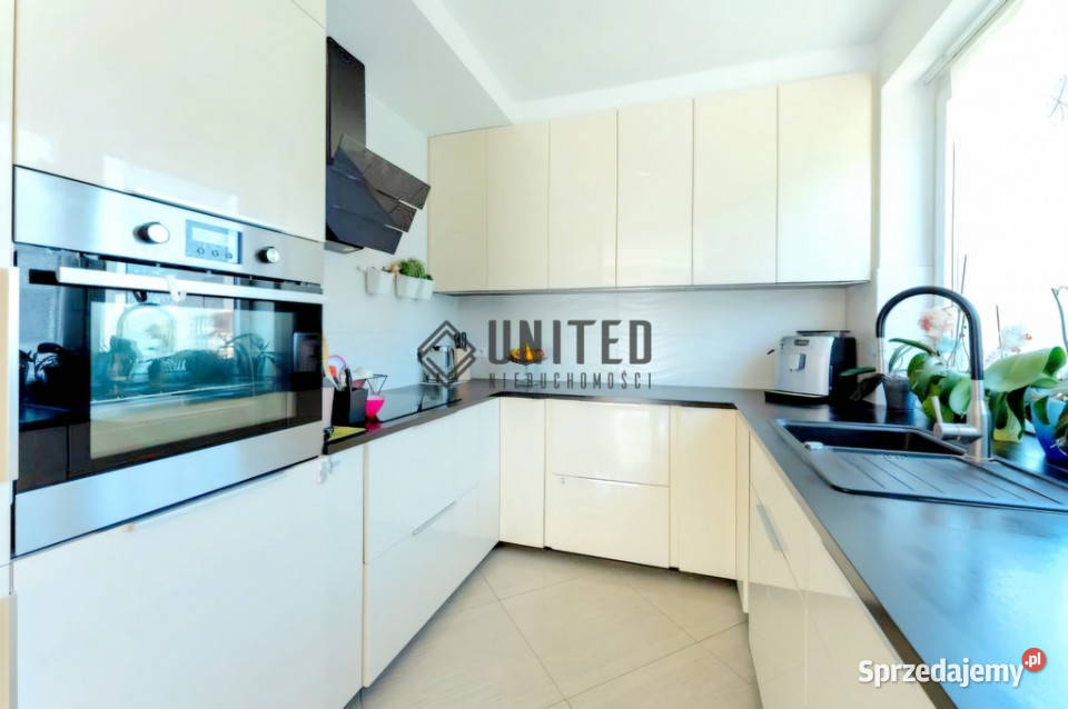Samolotowej2poziomLUXBalkon Wrocław