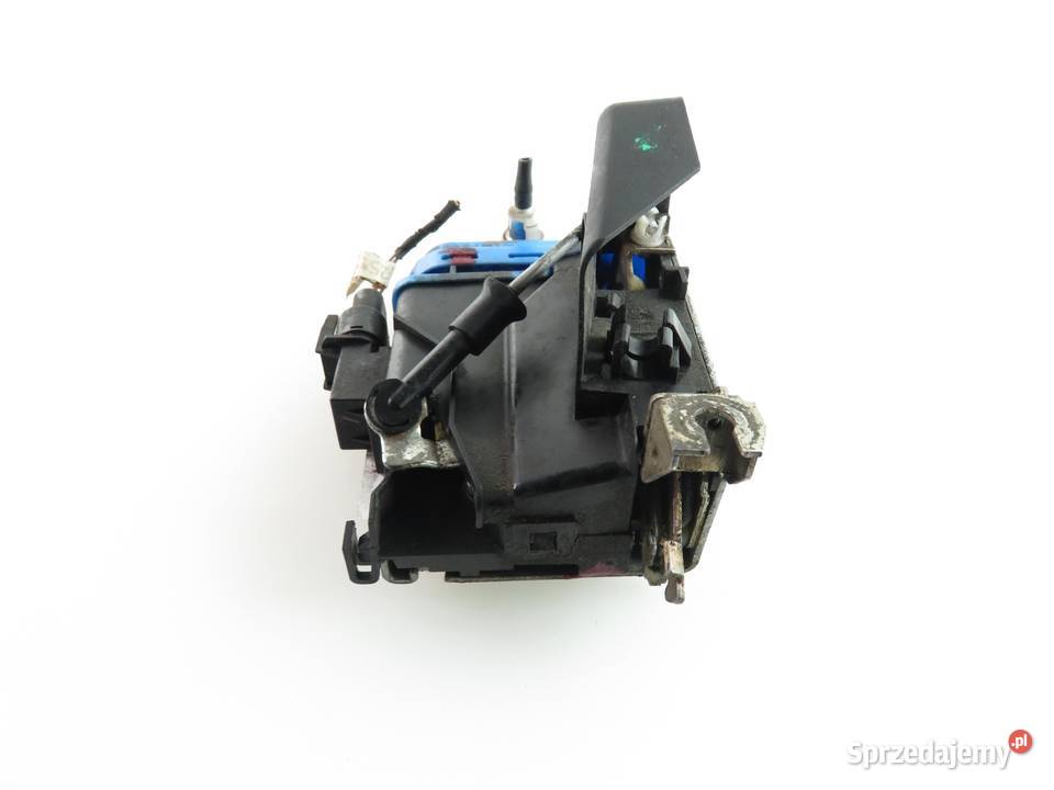 ZAMEK PRAWY TYLNY AUDI A8 4D0839016A