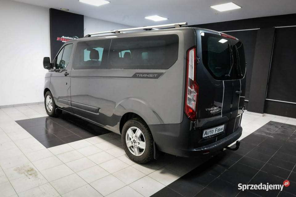 Ford Transit Custom 22 DieselL2H1Hak9 VAT marża