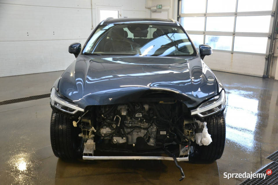 Volvo XC 60 AWD T5 20 benzyna 250 automat Kęty