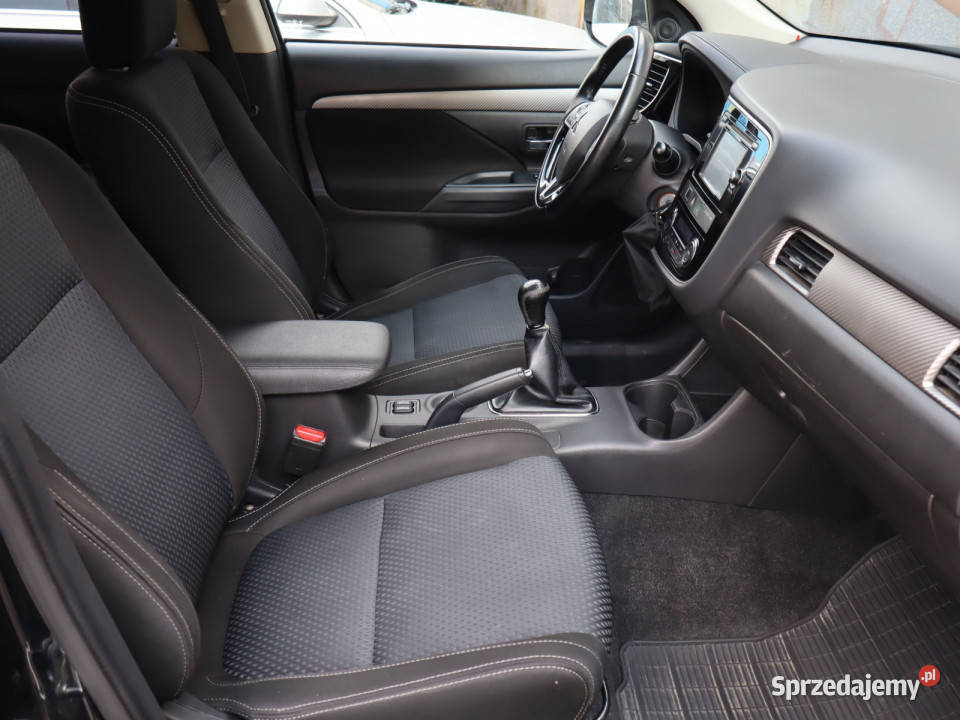 Mitsubishi Outlander 20 Piaseczno sprzedam