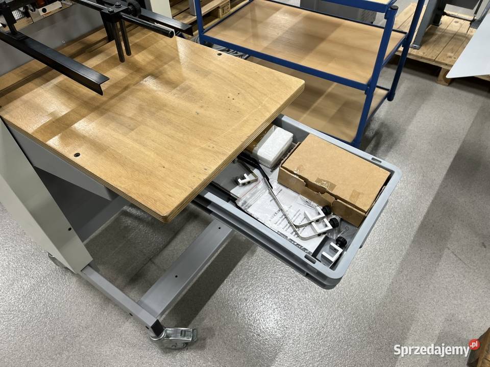 Falcerka Foldmaster 400 STM