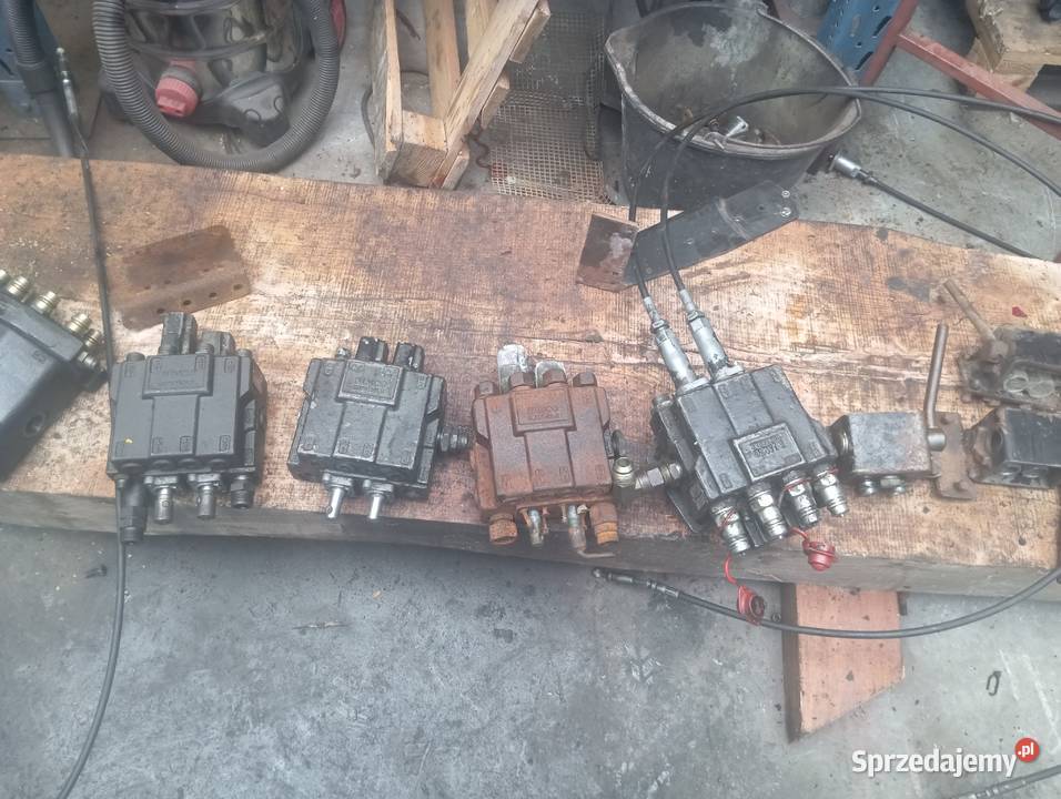 Rozdzielacz hydrauliczny do ładowacz czołowy Grabowo sprzedam