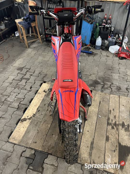 Asix lizzard 300 2024r 23mtg nieuszkodzony Łódź