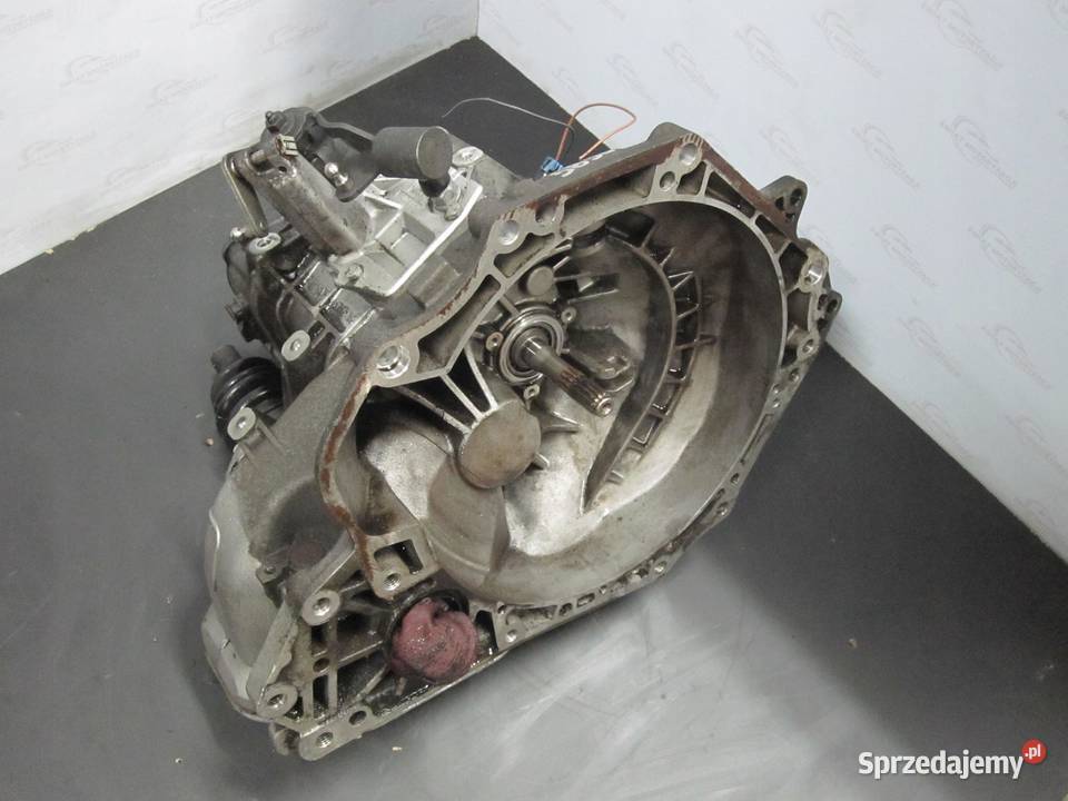 OPEL ZAFIRA 16 16V 115 10r Z16XER 158 UW419 świętokrzyskie