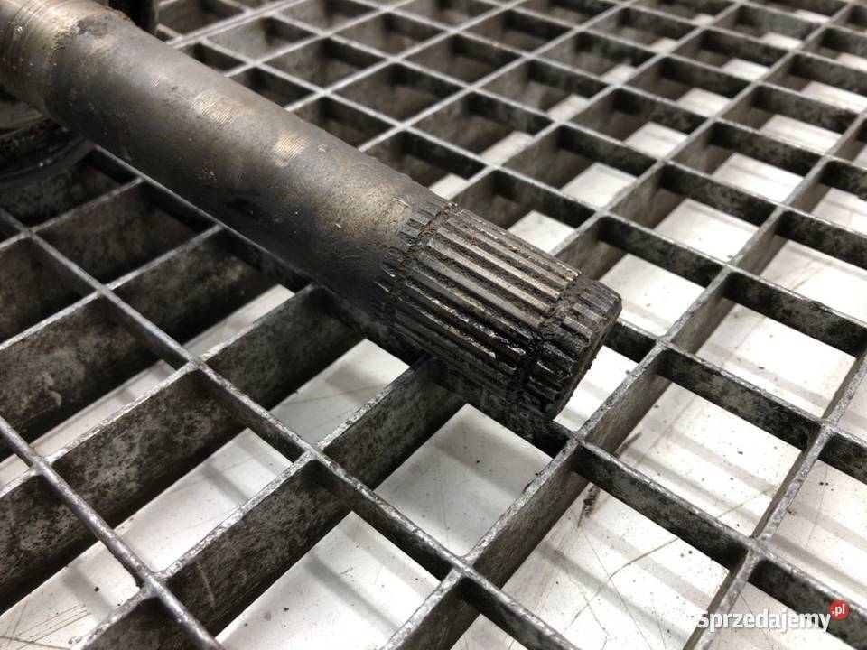 PÓŁOŚ LEWY PRZÓD NISSAN TERRANO I 24 103 8696