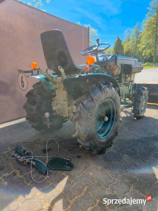 Yanmar YM 1100D z Pługiem MiniTraktor ym1100 D Yanmar