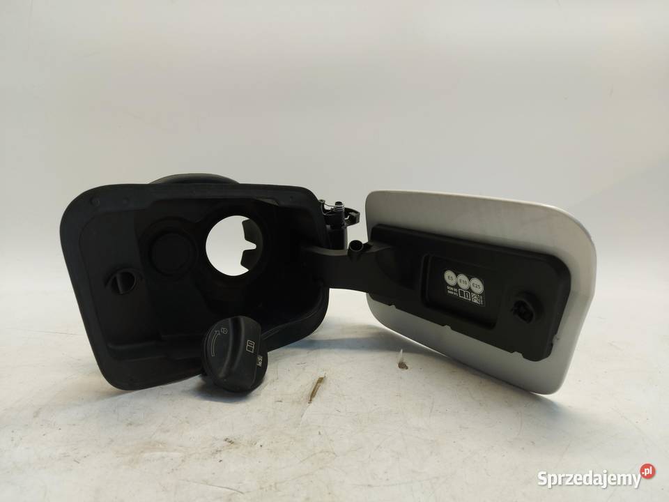 BMW 5 G60 530E xdrive Klapka wlewu paliwa A96 Motoryzacja sprzedam