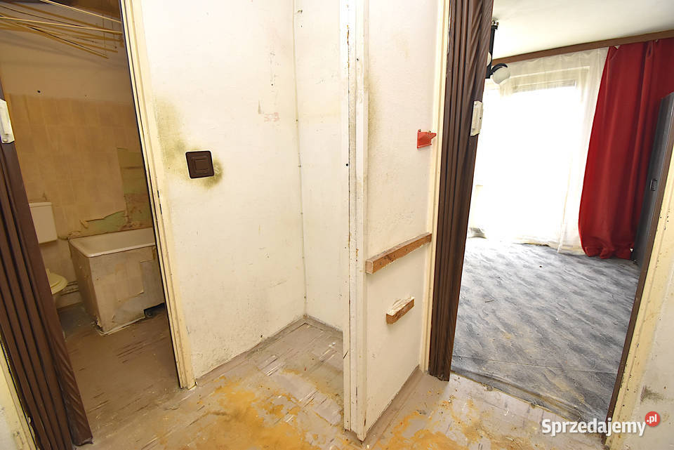 Sprzedam kawalerkę z balkonem