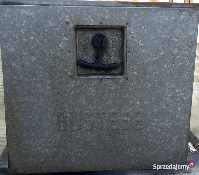 Skrzynka narzędziowa do ciężarówki firmy BUSTESE Bukowno