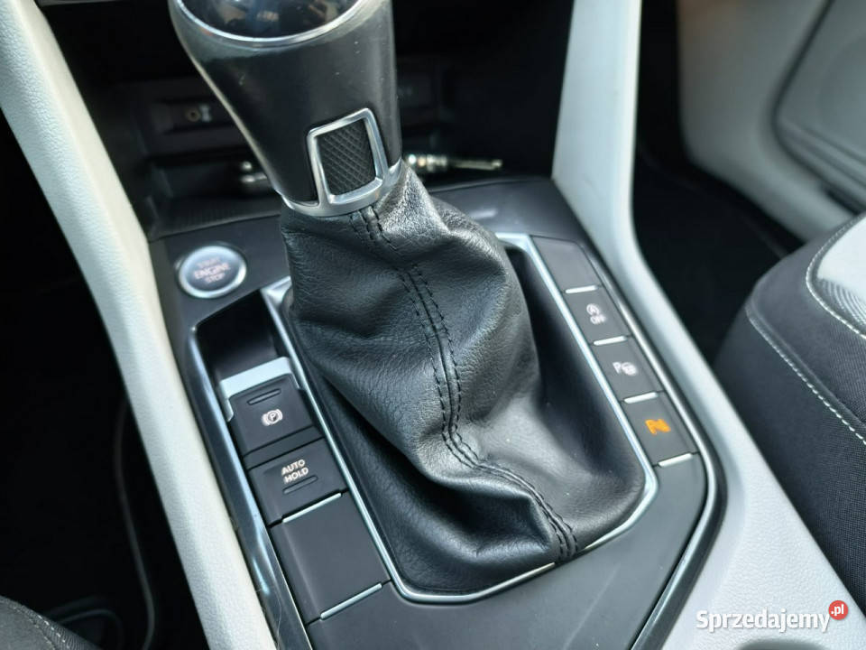 Volkswagen Tiguan RLINE20 150 konikamera tempomat