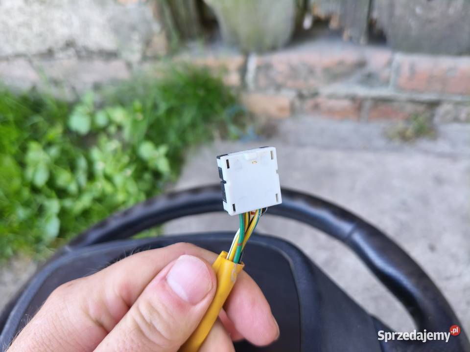 Kierownica skórzana momo Subaru Forester Kierownice Chełm sprzedam