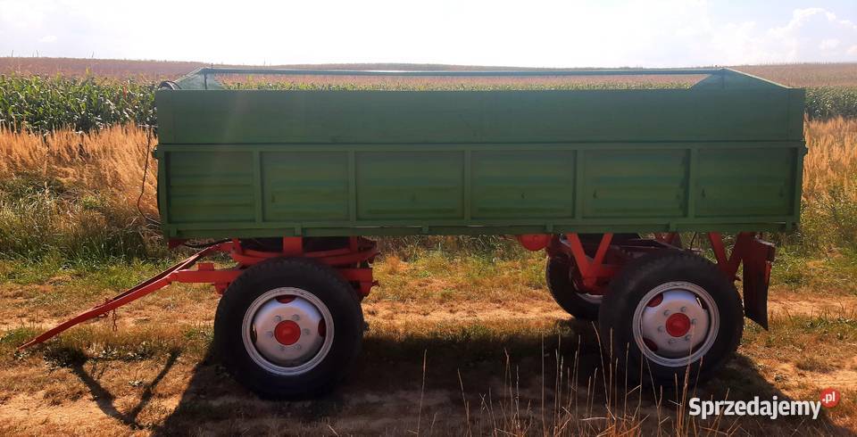 Przyczepa rolnicza D 44A nieuszkodzony