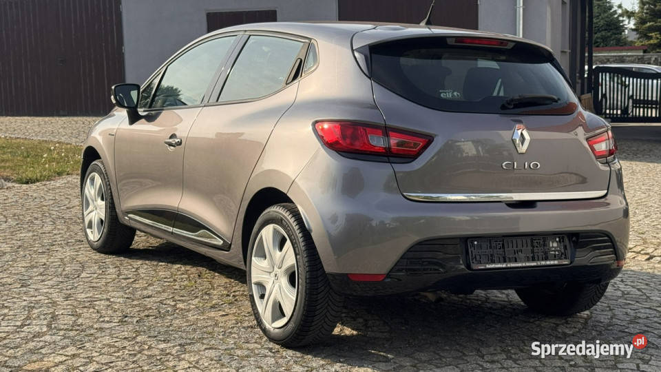 Renault Clio 12 Benzyna 75 z Niemiec ASO benzyna Strzegom