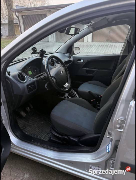 Sprzedam Ford Fiesta 2008 1 4 TDCI Jasło