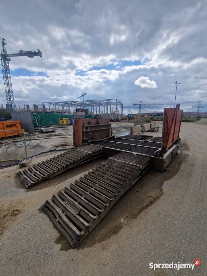Myjnia do kół samochodów ciężarowych Geowell Rok produkcji 2011 mazowieckie Topołowa