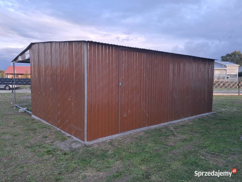 Garaze blaszane typowe i na zamówienie kojce