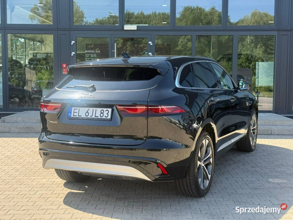 Jaguar FPACE Jaguar FPace 20D I4 204 AWD Auto SE światła LED łódzkie Łódź