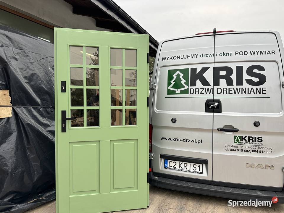 Drzwi zewnętrzne drewniane Czerwone z opaską Katowice