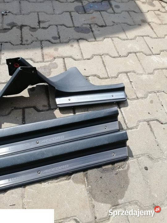 HONDA ACCORD VI 2000 NAKŁADKI NA PROGI KOMPLET
