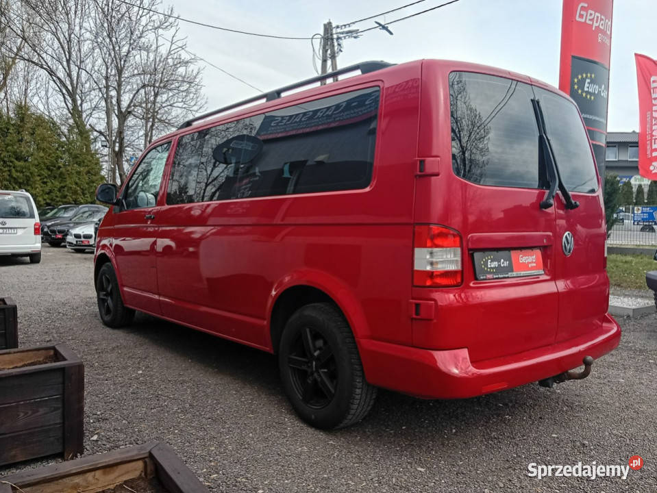 Volkswagen Transporter 9 osobowy T5
