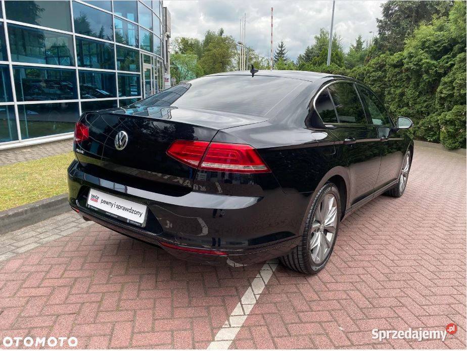Volkswagen Passat 16 TDI BMT I właściciel Salon gniazdo SD
