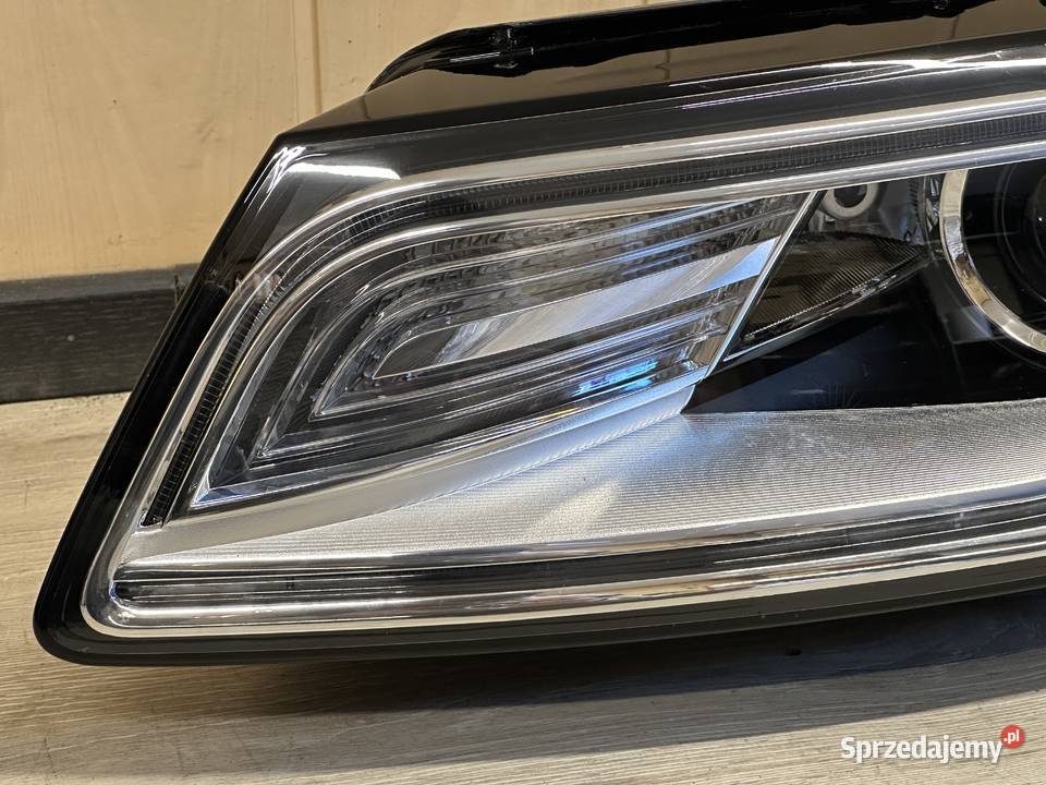 Lampa skrętna lewy przód Audi Q5 8R Ładna Leszno
