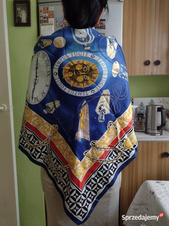 Hiszpańska ekskluzywna apaszka biznesowa z