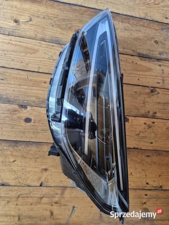 Reflektor lewy Hyundai i30 92101G4600 Kielce sprzedam