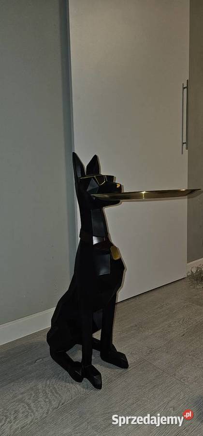 Figura psa z tacą w pysku Rzeźby i figury Węgorzewo