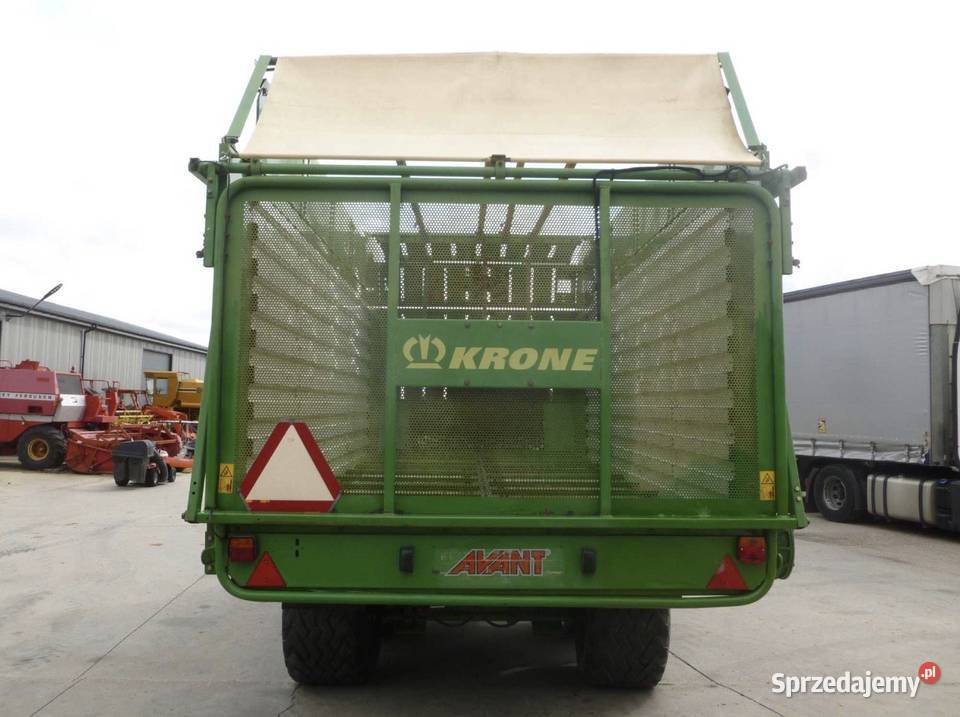 przyczepa samozbierająca krone tytan r54 gl Przyczepy rolnicze