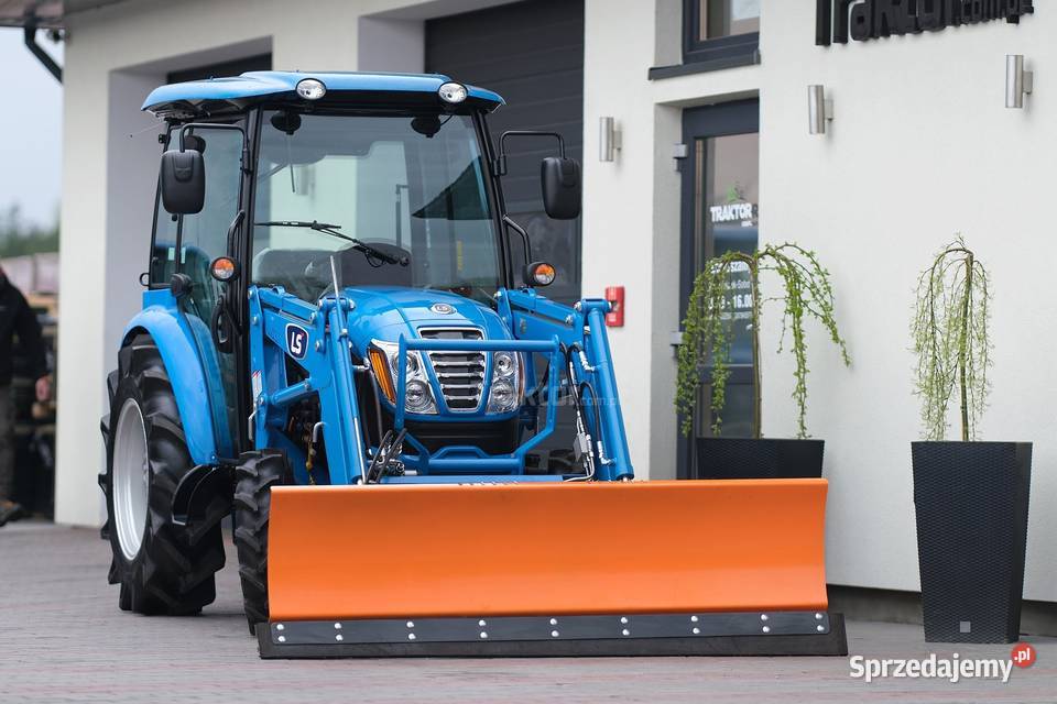 LS Tractor MT340 HST 4x4 40 CAB ładowacz czołowy Tajęcina