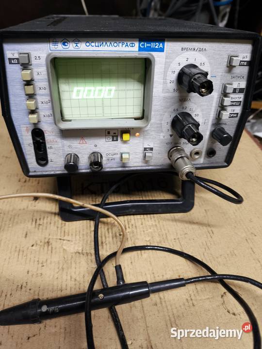 Kompaktowy radziecki oscyloskop C1 112A