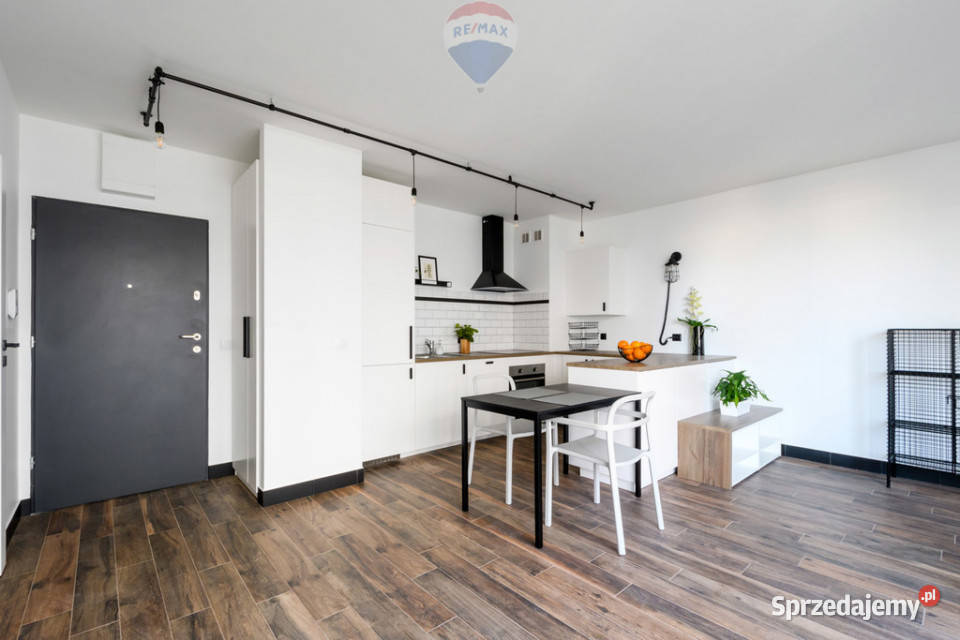 2 pokoje 38 m Park Skaryszewski garaż mazowieckie Warszawa sprzedam