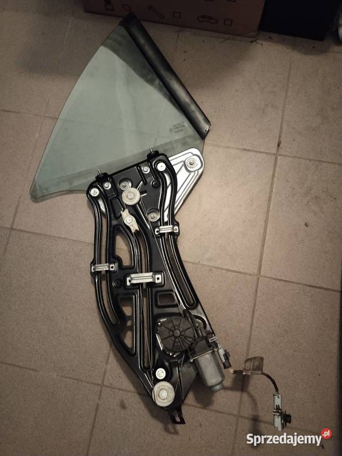 Szyba tył boczna Peugeot 207 CC Bydgoszcz sprzedam