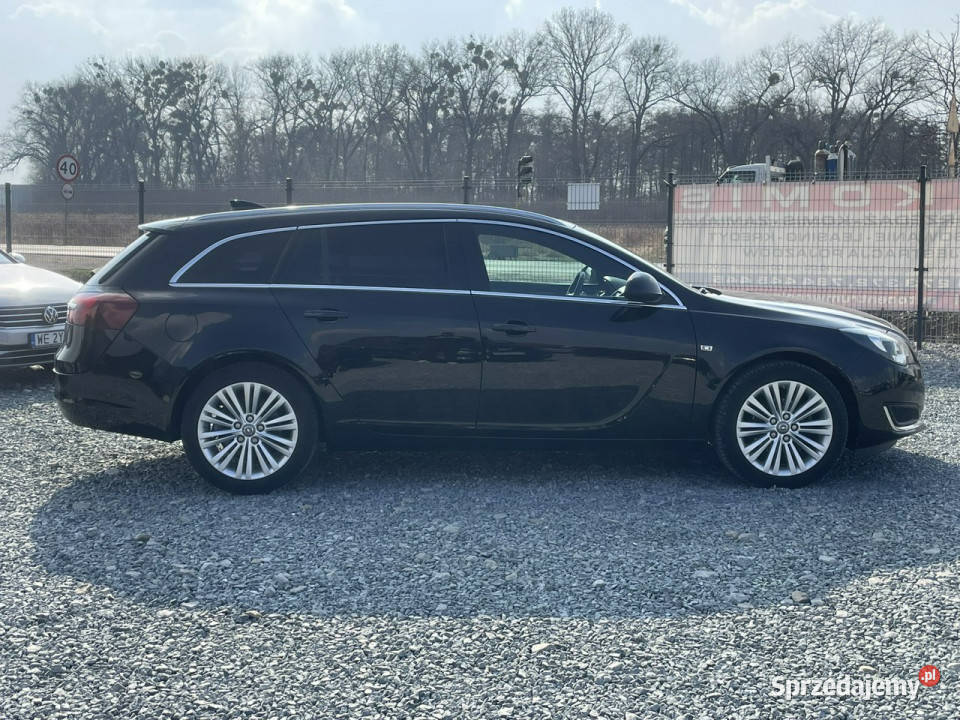 Opel Insignia 16 CDTi ecoFLEX 136 2017r 123 A czarny Wojkowice