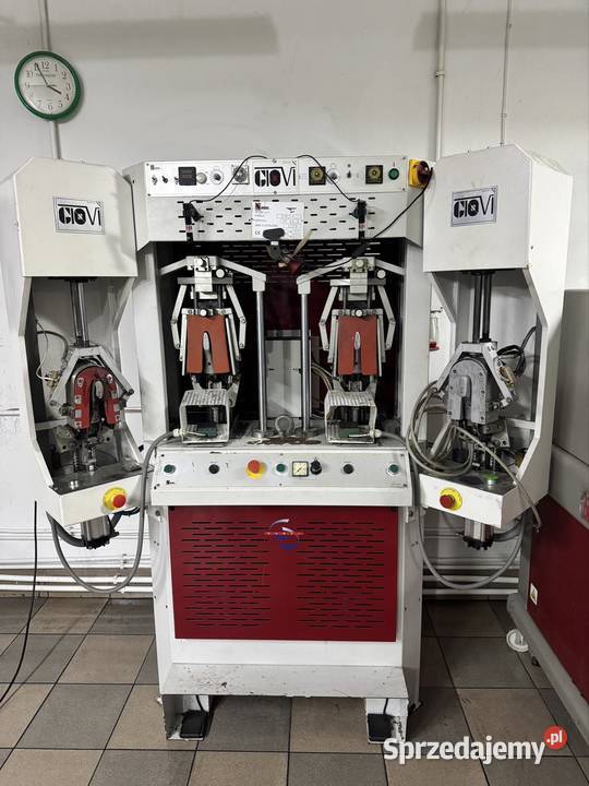 Formowarka zakładek ciepło zimo Giovi Radom