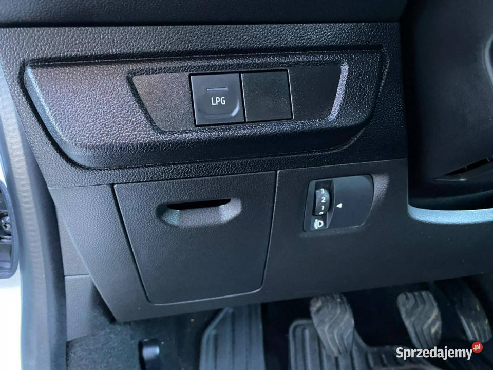 Dacia Sandero LPG LED tablet tempomat Hatchback