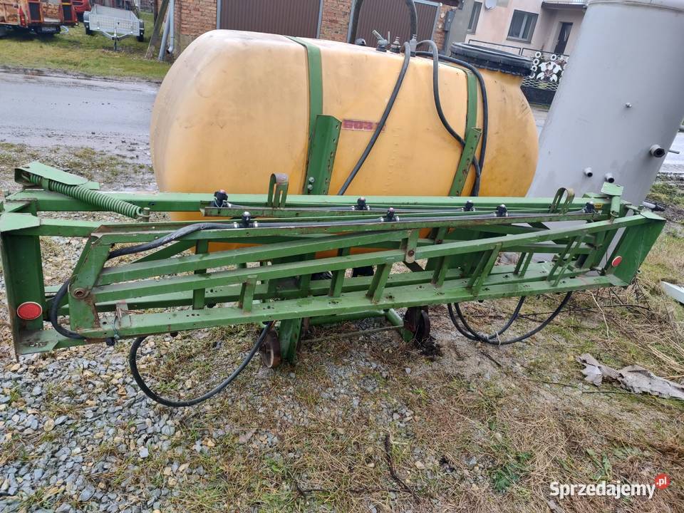 Opryskiwacz amazone 800 litrów 12 metrów lance