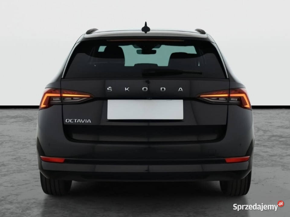 Skoda Octavia 15 TSI Piaseczno sprzedam