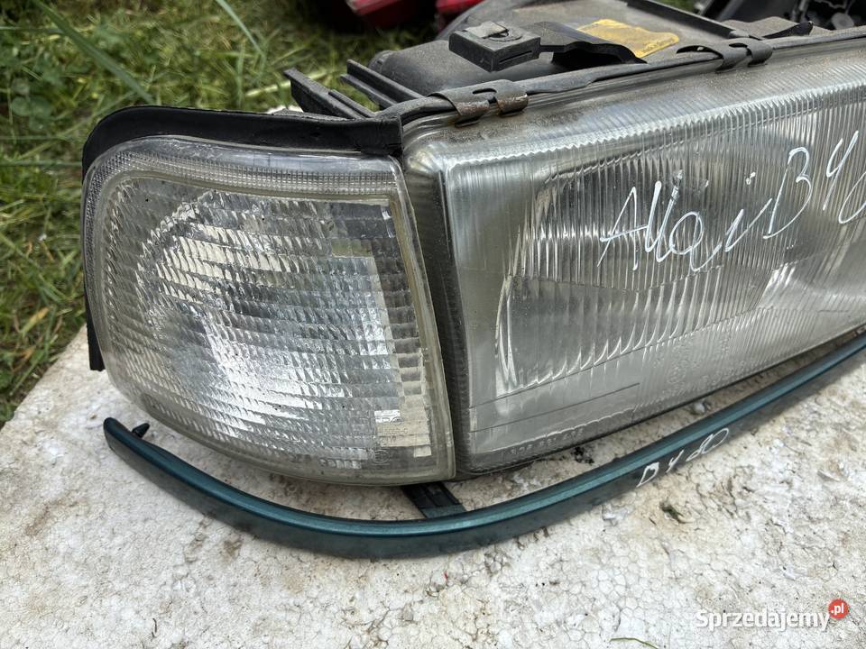 Lampa Prawa Przód Audi 80 B4 Bosch osobowe Wisznice